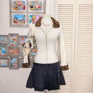 Leopard print sweater